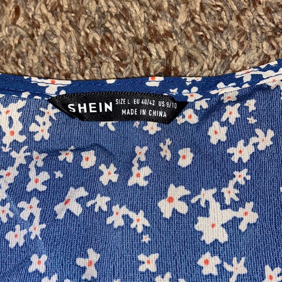 Slightly cropped SHEIN shirt size large. - Picture 2 of 6